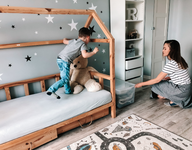 Sprzątanie razem z dzieckiem